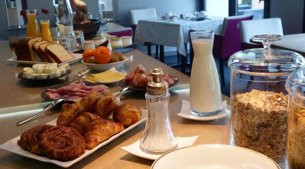 L'Aubiniere Hotel Restaurant & Spa Saint-Ouen-les-Vignes 외부 사진